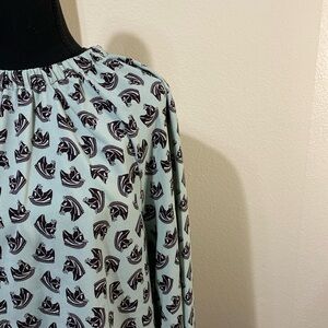 LAST CHANCE Ann Taylor trojan horse 3/4 sleeve blouse